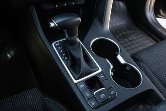 Kia Sportage 1.6 CRDi 100kW Mild Hybrid 48V AT Black Edition - 15