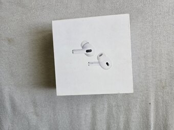 Airpods Pro 2. generace s USB-C - 15