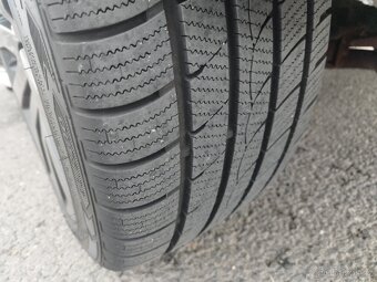 Range Rover Sport V8-4.4-300ps.benzin TZ-3500kg Alu 20" - 15