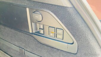 Prodám Volkswagen Touareg II 7P, 3.0TDI, CZ, servisní kniha - 15
