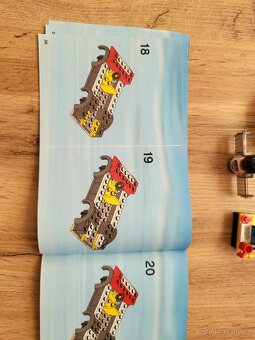 Lego City Satellite Launch Pad 3366, 2011 - 15
