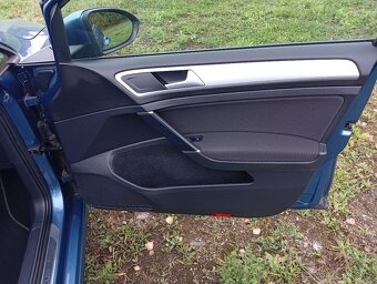 Volkswagen Golf, 2,0 TDi (110kw) - výbava Highline - 15