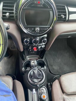 Mini F56 - 15