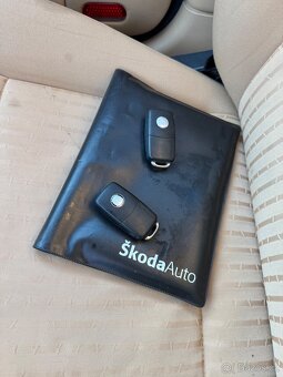 Škoda Octavia 2,0i 85kW ELEGANCE, nová STK - 15