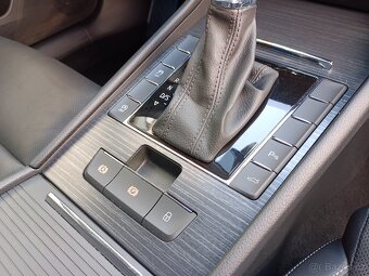 Škoda Superb 3 Combi 2.0TDI 140kW DSG Matrix ACC ERGO Navi - 15