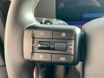 Hyundai Santa Fe HEV 1,6T-GDi 158kW Calligraphy - 15