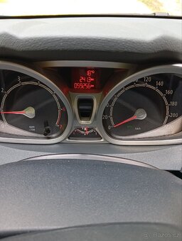 Ford Fiesta 1,25/44kw, ČR,1.maj,59.311km - 15
