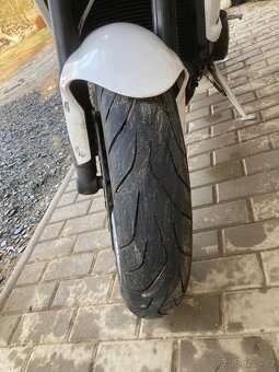 Triumph street triple 675 R - 15