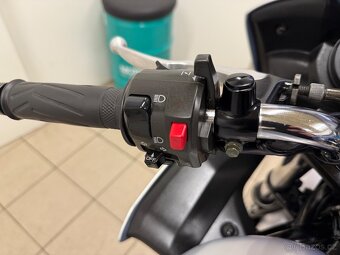 YAMAHA FZS 600 S FAZER,TOP - 15