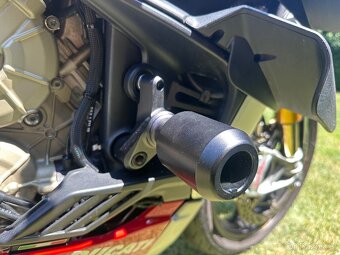 Ducati Streetfighter V4S - 15