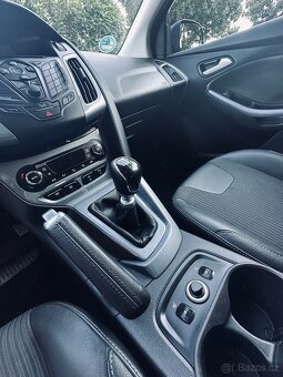 Ford Focus - 15