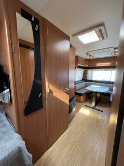 Karavan LMC MUSICA 560E 2013, Markýza, Nafukovací Předstan - 15