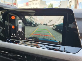 VW Golf 8 Variant Life 2.0TDI 110kW DSG Ambient FULL LED ACC - 15