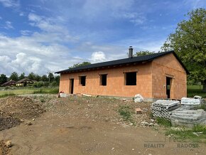 Prodej hrubé stavby RD v obci Hrabová na pozemku o velikosti - 15