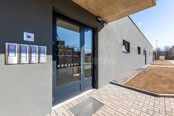 Pronájem byty 2+kk, 45 m2 - Plzeň - Skvrňany, ev.č. 00696 - 15