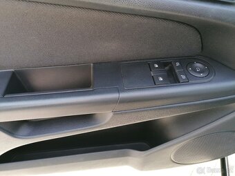 Opel Astra 1.4 16V GTC - 15