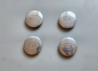 Středové krytky do kol KIA - 15