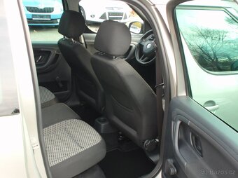 Škoda Roomster 1,4 16V vyhř.sed,aut.kl,serviska,1.maj. - 15