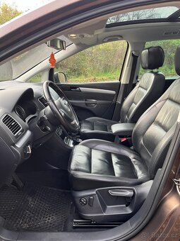 VW Sharan 2.0 TDI 103 kW DSG - 15