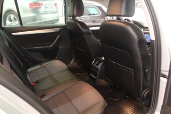 Škoda Octavia III 1.6TDI Elegance Navi Tažné - 15