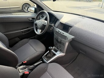 OPEL ASTRA H 1,6 16V 85kW rok 2011 - 1.majitel - 31000km - 15