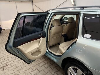 Škoda Octavia II combi 2.0TDi,103kW,DSG,4x4,tažné,Xenon,Kůže - 15