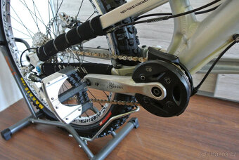 Downhill Canyon Torque 8.0 DROPZONE - 15