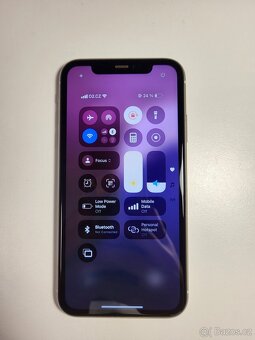 Prodám iPhone 11 - 15