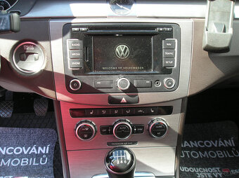 VW PASSAT COMBI 1.8 TSi 118KW RV-2012-klima - 15