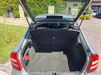 Škoda Octavia II - 15