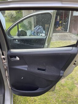Peugeot 207 SW 1.4 Benzín – spolehlivé, prostorné a udržovan - 15