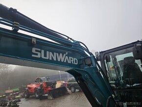 RYPADLO BAGR PÁSOVÝ 4000KG SUNWARD KUBOTA - 15