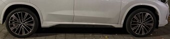 Kola BMW X1 X2 iX1 U11 20" Multi-spoke 869 pneu Pirelli - 15