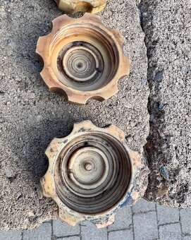 Stadion a Jawetta - nádrž a příslušenství - 15