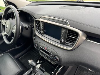 Kia Sorento 2.2 CRDi GT-Line, Panorama, 7míst, záruka, DPH - 15