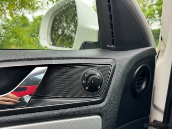 Škoda Octavia 1.9 TDI Navigace Tažné Bluetooth Senzory - 15