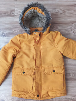 Chlapecká bunda ,rukavice a čepice - 15