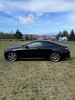 Mercedes-Benz E400 4MATIC - 15