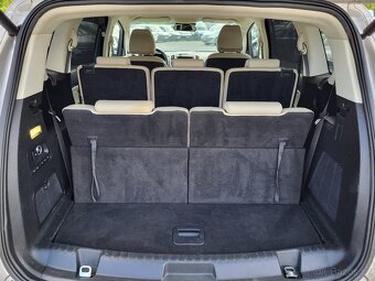 FORD S-MAX 2.0 TDCi 132kW VIGNALE 7-míst - 15