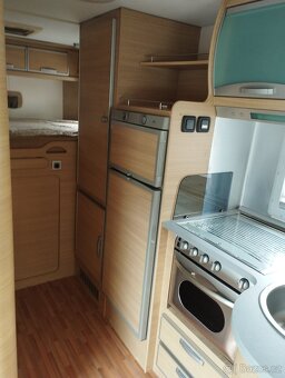 Obytný automobil Fiat Ducato alkovna - 15