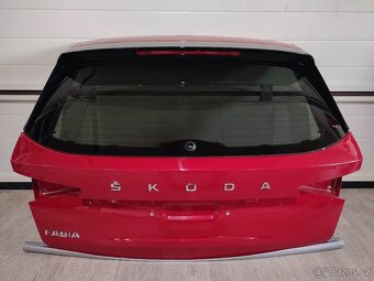 Škoda Fabia IV - díly z vozu různé motorizace, výřezy karos - 15