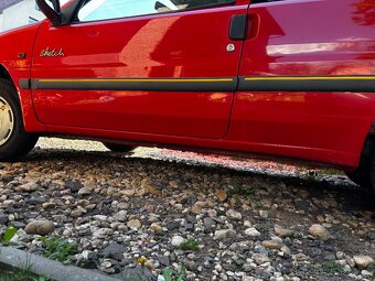 Peugeot 106 1.0 - 15