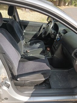Prodám Opel Astra g 1,6 16V automat - 15