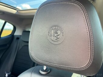 Alfa Romeo Stelvio 2.0T Q4 / 206kW, 4x4 - Zlevněno - 15