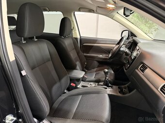 Mitsubishi Outlander 2,3 DI-D INTENSE+ 4WD 7MÍST DPH - 15