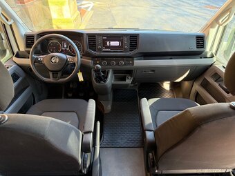 VW CRAFTER 2.0TDI 1.MAJ MOD 2019 TOP WEBASTO 5MÍST - 15