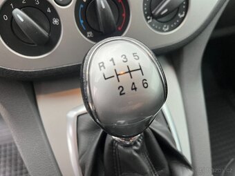 Ford Kuga 2.0TDCI 103kW 4x4 manuál,tažné - 15