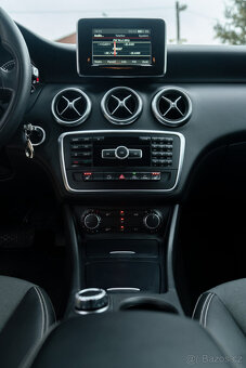 Mercedes A180, 90kW, benzín 1,6l, automat, najeto 131500km - 15