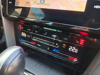 VW Passat B8 Variant 2.0TDI 147kW DSG Webasto Tažné Full LED - 15