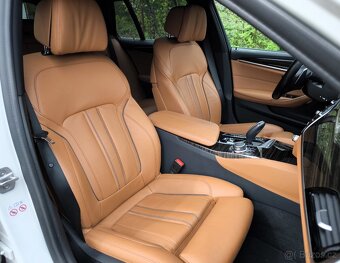 BMW 540i xDrive Touring LCI 245Kw , Původ ČR , 104.000 KM - 15